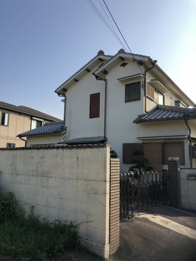 泉佐野市 Y様邸外壁・屋根塗装工事 施工写真の施工前写真