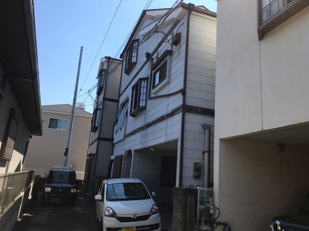 貝塚市　S様邸　外壁・屋根塗装の施工前写真