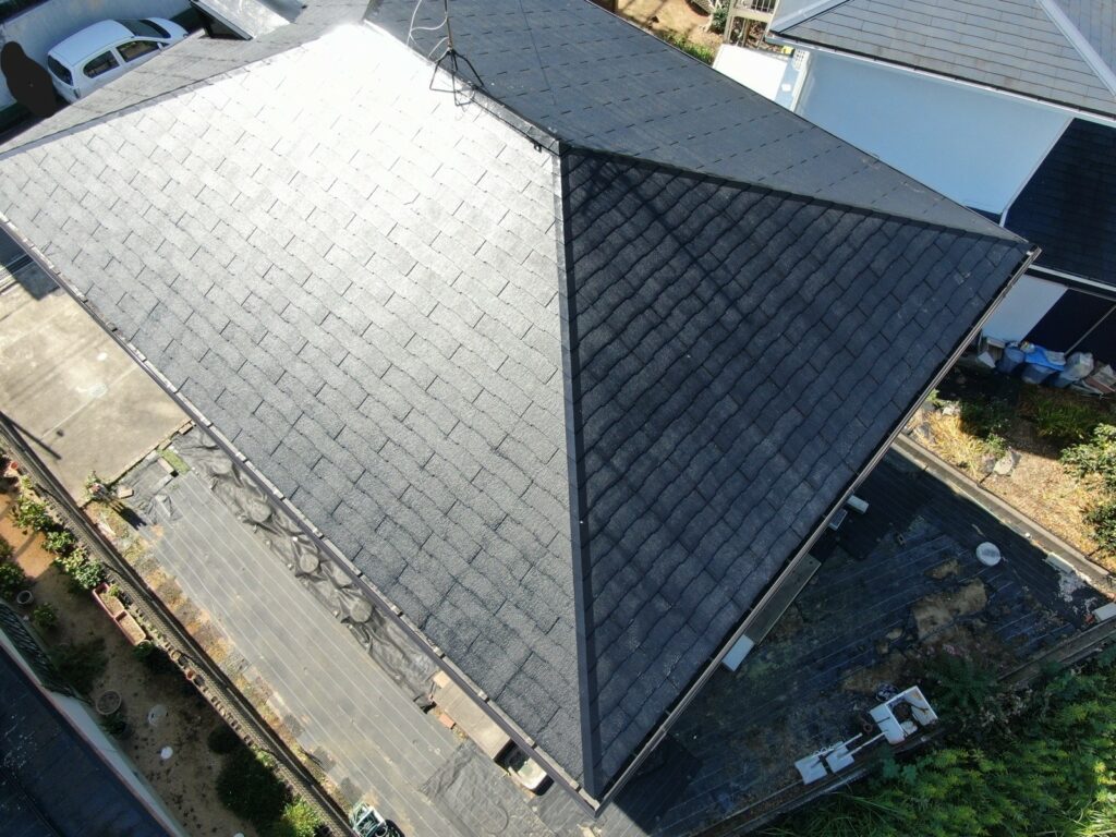 泉南市A様邸｜ツートンカラーでモダンに一新！RSシルバーグロスSi使用の外壁・屋根塗装の施工事例写真04