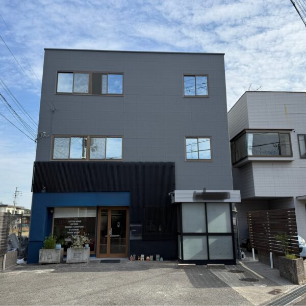 泉南市 K様ビル 外壁・屋根塗装  使用塗料：プライムプロマット（N-50・72-30H）