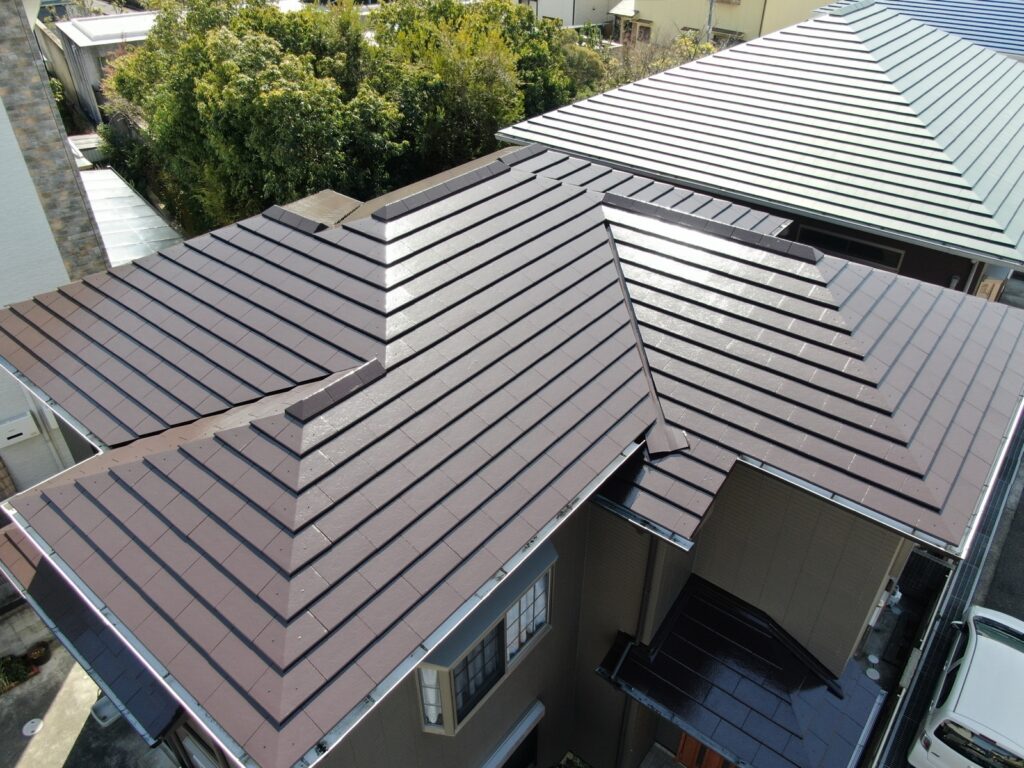 「泉南市M様邸 外壁塗装・屋根塗装｜プライムプログロスPX-736で汚れが付きにくい外壁へ」の施工事例写真04